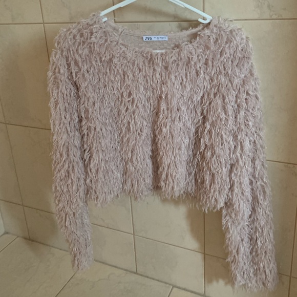 Zara Pink Feather Cropped Sweater Large - Picture 1 of 2